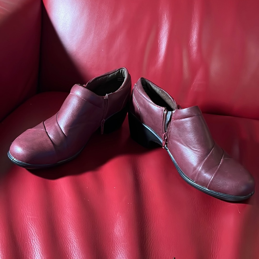 Wine/Maroon Bella shoes